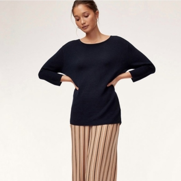 ARITZIA Wilfred Blanchard Sweater Dark Blue Crew Neck Linen Blend - Picture 2 of 7